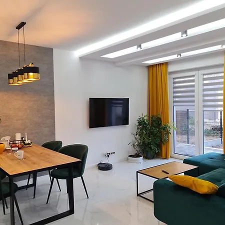 Apartament Zacisze דירה טארנאו